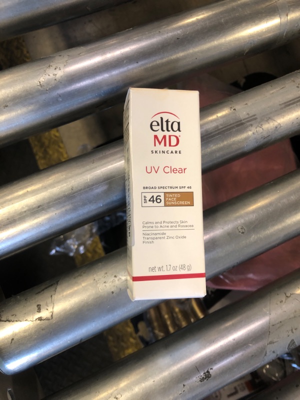 Photo 1 of EltaMD UV Clear Tinted Sunscreen for Face, SPF 46 with Zinc Oxide, Oil-Free, Dermatologist Recommended, For Acne-Prone Sensitive Skin, 1.7 oz