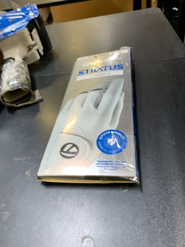 Photo 1 of TaylorMade Golf STRATUS TECH CADET GLOVE 2-PACK (WHITE, MEDIUM), WHITE(MEDIUM, WORN ON LEFT HAND)
