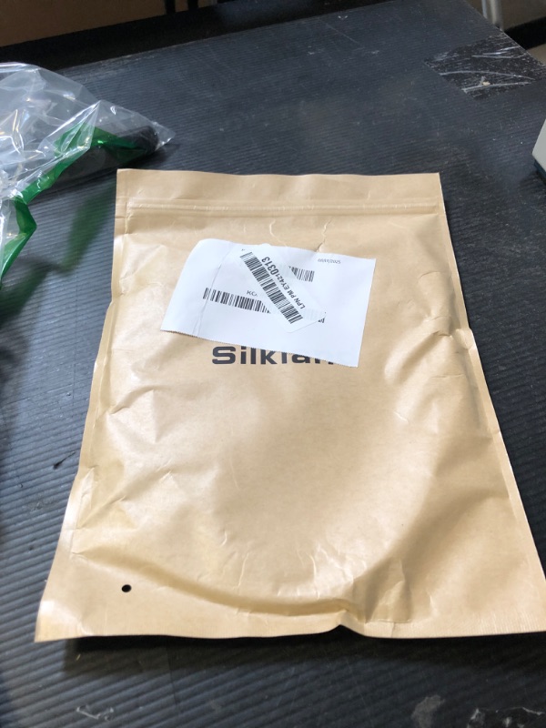Photo 1 of Silkland VESA Certified USB C to DisplayPort 2.1 Cable [16K HDR, 8K@120Hz, 4K@240Hz], Unidirectional Thunderbolt 4/3 to DisplayPort 40Gbps, USBC to DP Compatible for MacBook, Odyssey G8/G9, XPS, 6.6FT