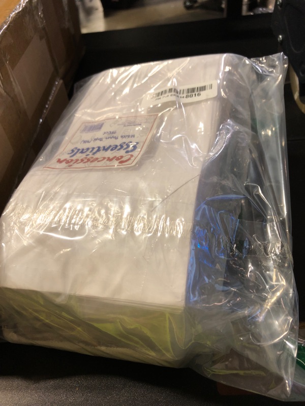 Photo 1 of Concession Essentials 4lb White Paper Bags - Pack of 150ct. White Paper Lunch Bags. Great for Holiday Cookie Bags and Arts and Crafts., (CEwhite4lbPaperBag-150CT)