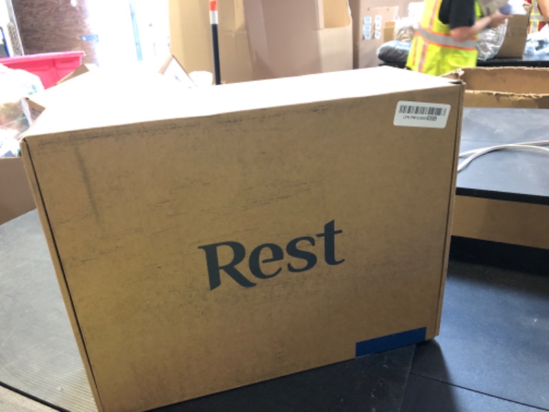 Photo 1 of REST® Evercool® Cooling Comforter, Full/Queen, Blanket for Hot Sleepers, All Season Bedding to Keep Cool for Night Sweats, Breathable Lightweight Blanket, 90"x90" Inches, Arctic White
