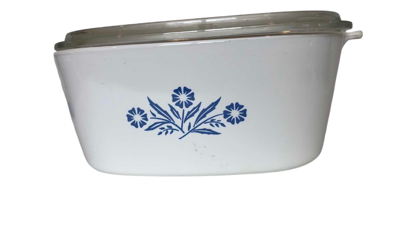 Photo 1 of VINTAGE CORNING WARE BLUE CORN FLOWER 4 QT. CASSEROLE DISH AND GLASS LID P-84-B