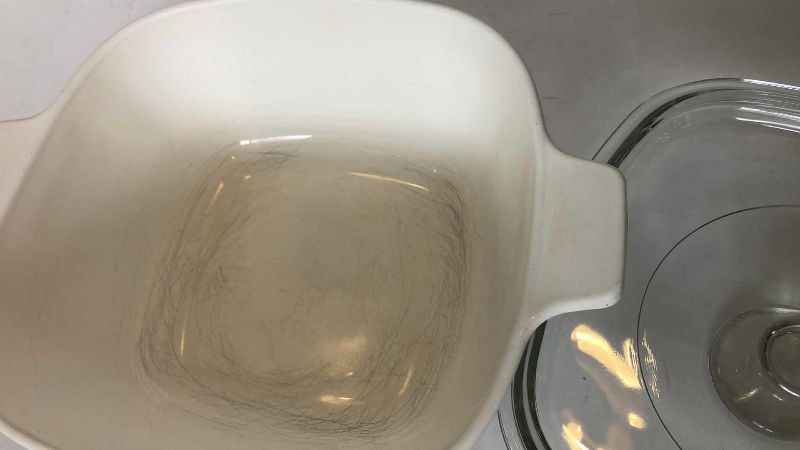 Photo 1 of VINTAGE CORNING WARE BLUE CORN FLOWER CASSEROLE DISH