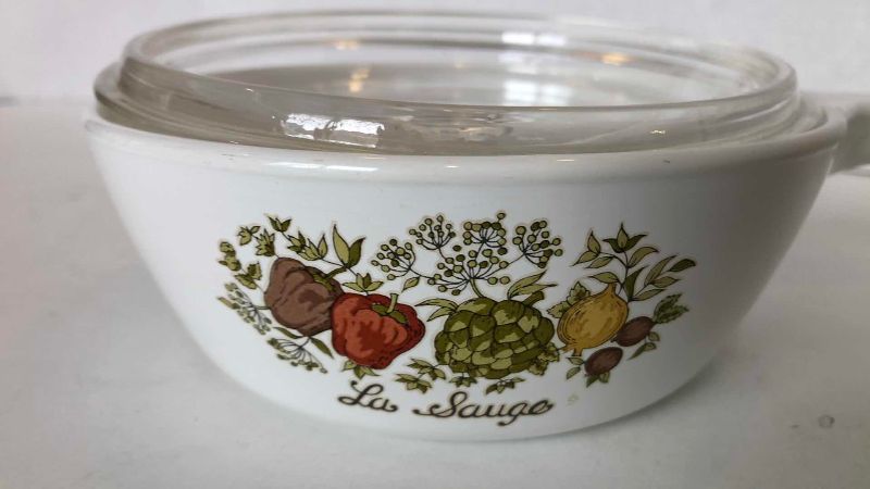 Photo 1 of VINTAGE CORNING WARE LE SAUGE SPICE OF LIFE PAN WITH LID