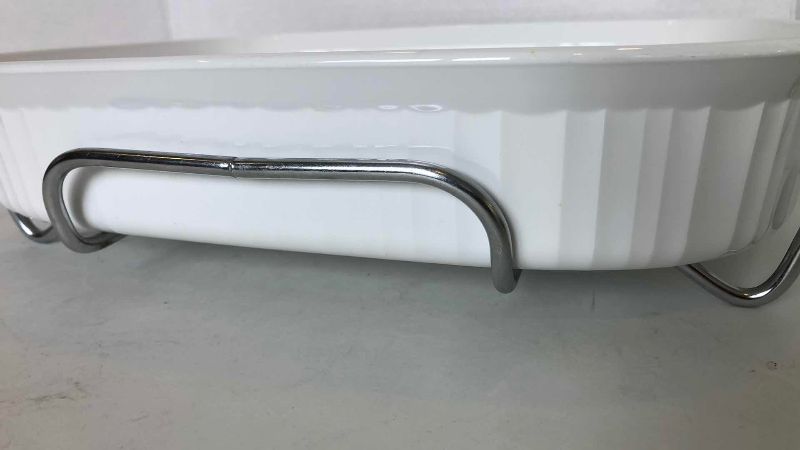 Photo 1 of CORNING WARE FRENCH WHITE 4.5 LITER F-21-B