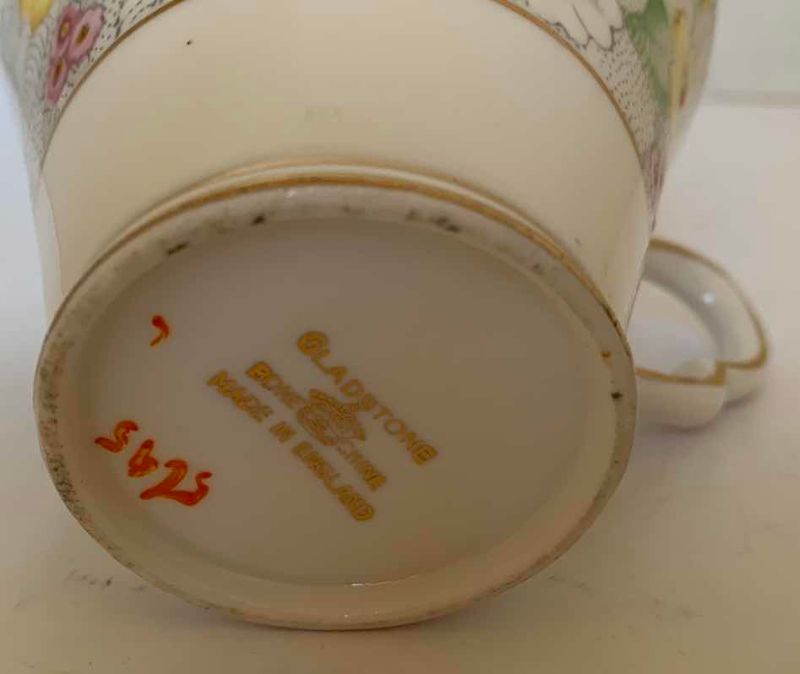 Photo 1 of GLADSTONE BONE CHINA TEA CUP & SAUCER SET #5695