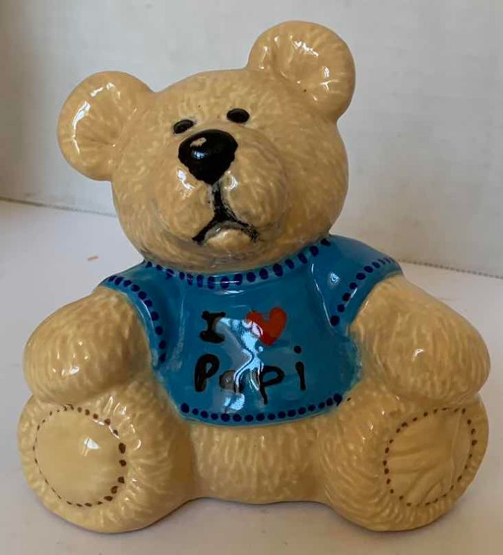 Photo 1 of PORCELAIN & CERAMIC COLLECTIBLES