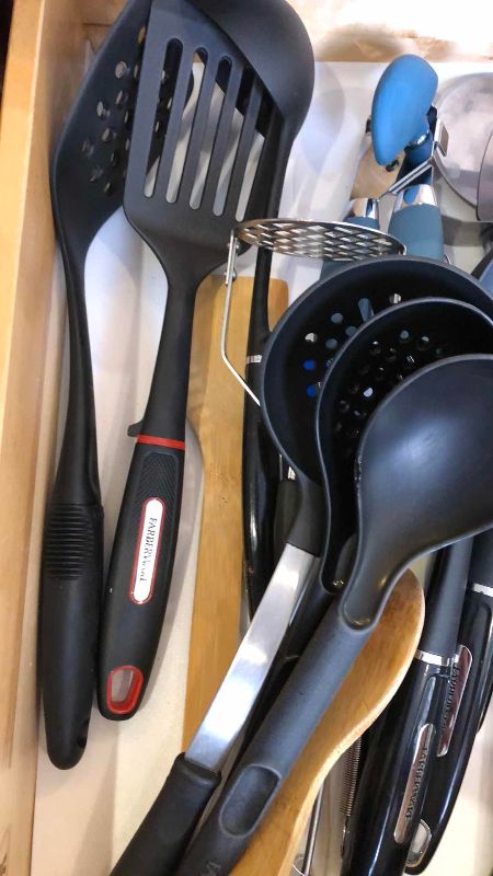 Photo 1 of CONTENTS OF DRAWER: KNIVES AND SERVING UTENSILS