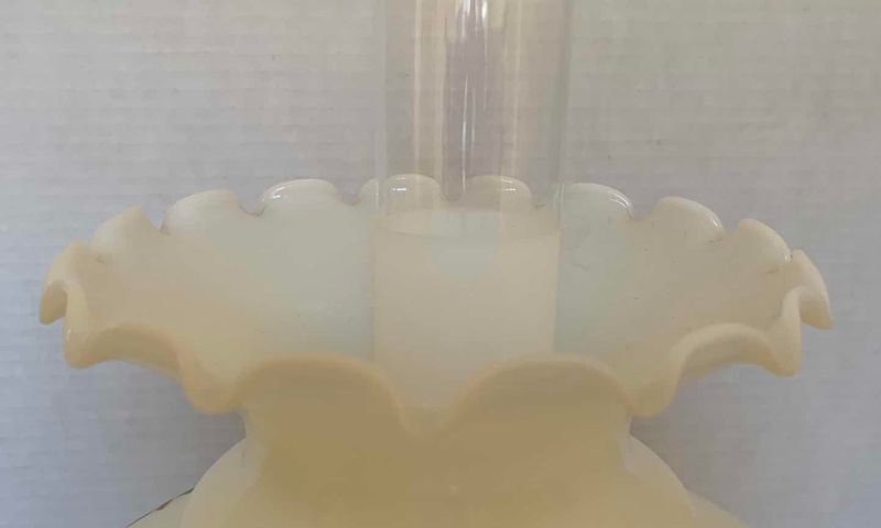 Photo 1 of VINTAGE 1973 QUOIZEL HURRICANE LAMP 28”H