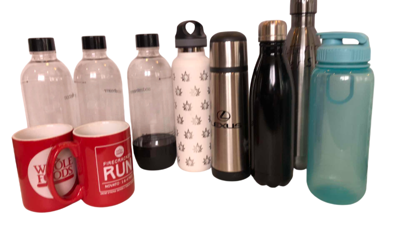 Photo 1 of BEVERAGE HOLDERS AND COFFEE CUPS