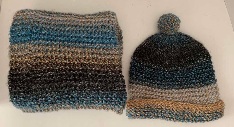 Photo 1 of 5 SCARVES & 1 BEANIE