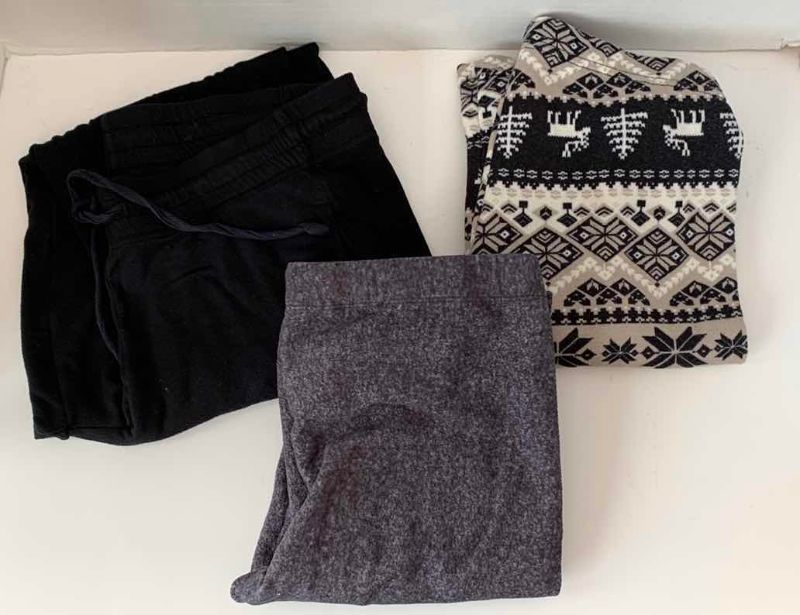 Photo 1 of LOUNGE PANTS (5) SIZE S & M