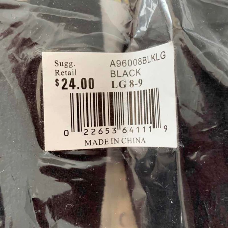 Photo 1 of ISOTONER SLIPPERS SIZE LG 8-9