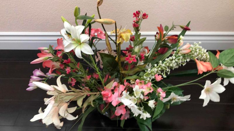 Photo 1 of FLORAL ARRANGEMENT