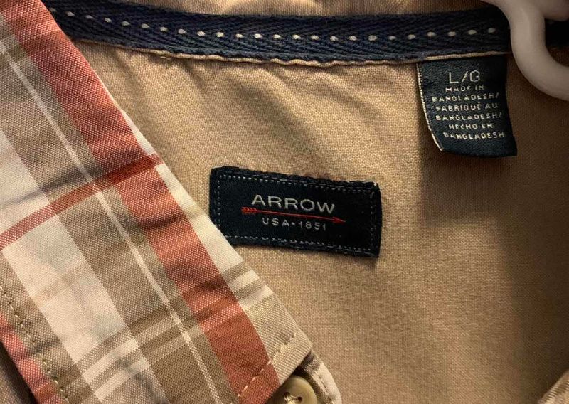 Photo 1 of LONG SLEEVE PLAID SHIRTS (8) SIZE L