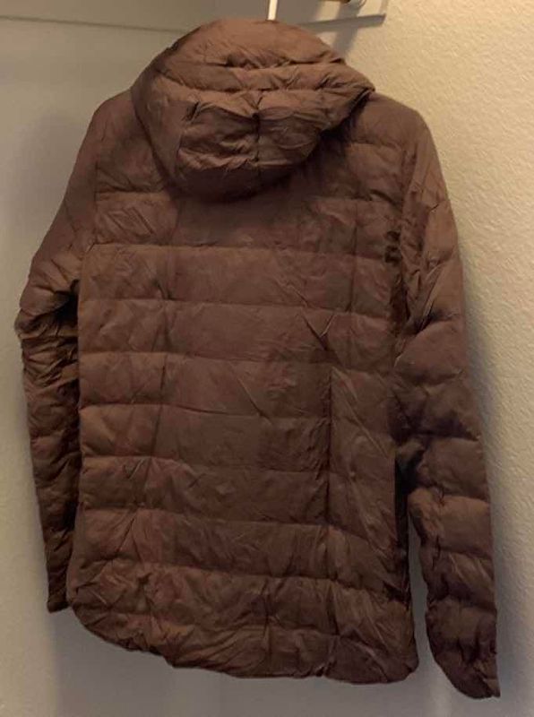 Photo 1 of LULULEMON PACKABLE PUFFER JACKET WITH TRAVEL BAG SIZE 12