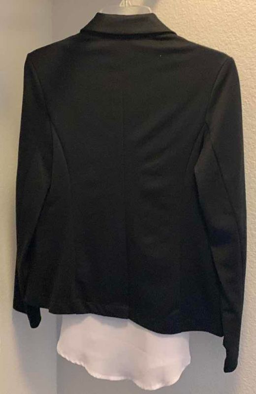 Photo 1 of LABIJOU BLAZER SIZE M & ELLEN WEAVER SLEEVELESS TOP SIZE S