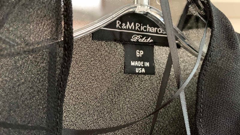 Photo 1 of R&M RICHARDS BEADED SLEEVELESS DRESS WITH SHEER BEADED SHAW SIZE 6P