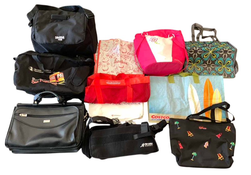 Photo 1 of SOFT SHELL BRIEFCASE, REUSABLE BAGS, INSULATED BAGS, TUMI