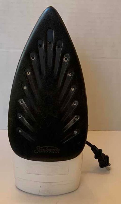 Photo 1 of SUNBEAM STEAM MASTER IRON & LINT ROLLER