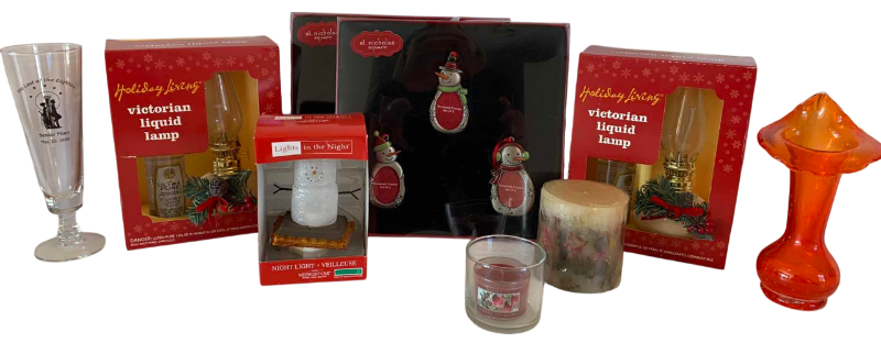 Photo 1 of CHRISTMAS DECOR