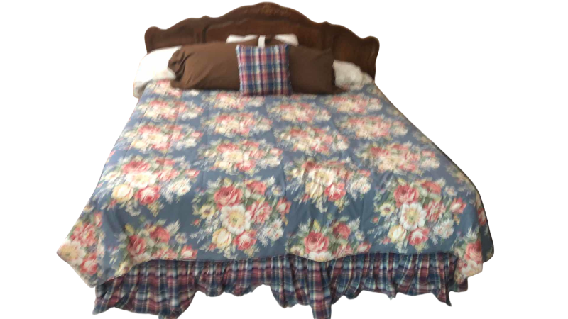 Photo 1 of STANLEY KING SIZE BED WITH FRAME, BAMBOO MATRESS AND BEDDING