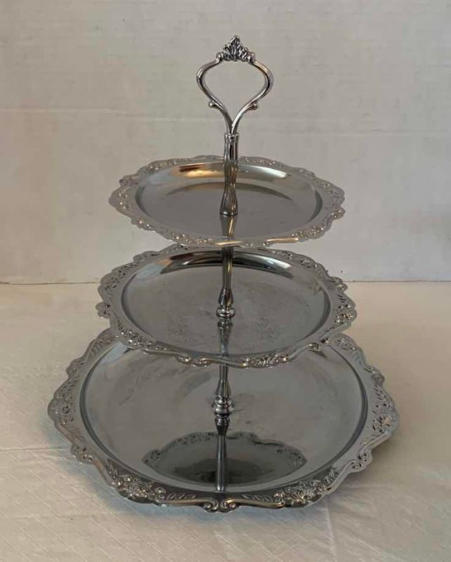Photo 1 of CHOCOLATE FONDUE FOUNTAIN & 3-TIER SERVING DISH