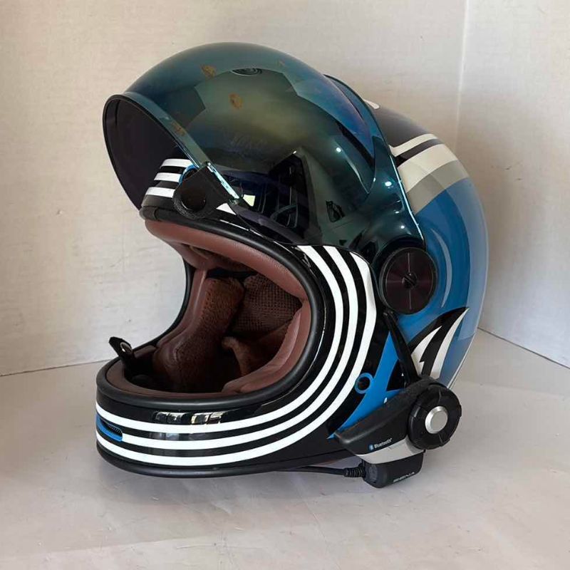 Photo 1 of BELL BULLITT BLUE BARN FRESH GRAPHIC FULL FACE HELMET SIZE M WITH SENA BLUETOOTH
