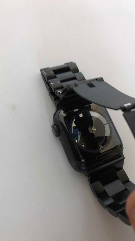 Photo 1 of APPLE WATCH