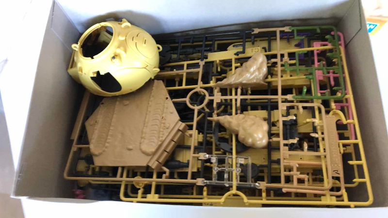 Photo 1 of BANDAI NAMCO SANDLAND 1/35 SAND LAND SHARK 104