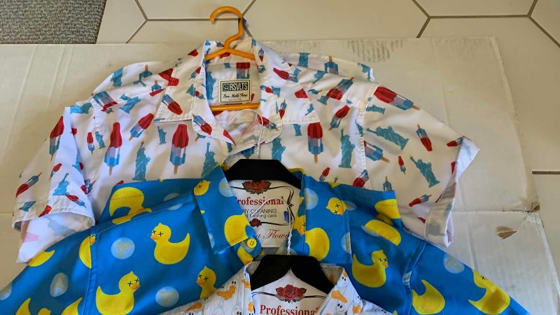 Photo 1 of 5 MENS SHIRTS SZ S