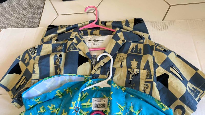 Photo 1 of 5 SHIRTS SIZE S