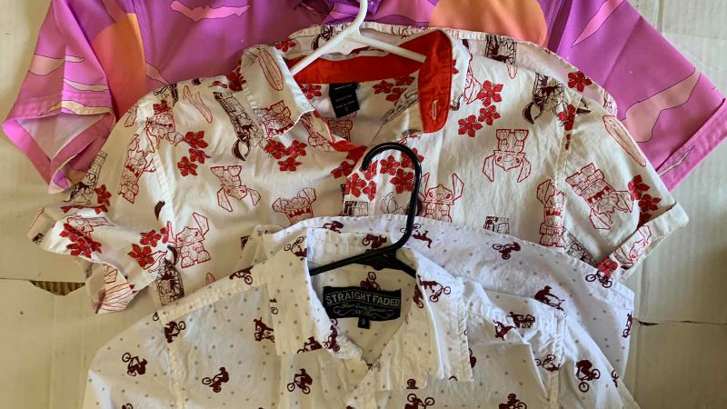 Photo 1 of 5 SHIRTS SIZE S