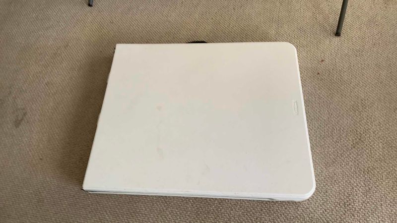 Photo 1 of 6' LIFETIME COLLAPSIBLE  TABLE