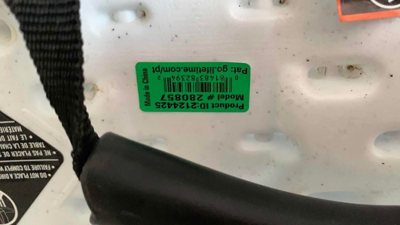 Photo 1 of 6' LIFETIME COLLAPSIBLE  TABLE