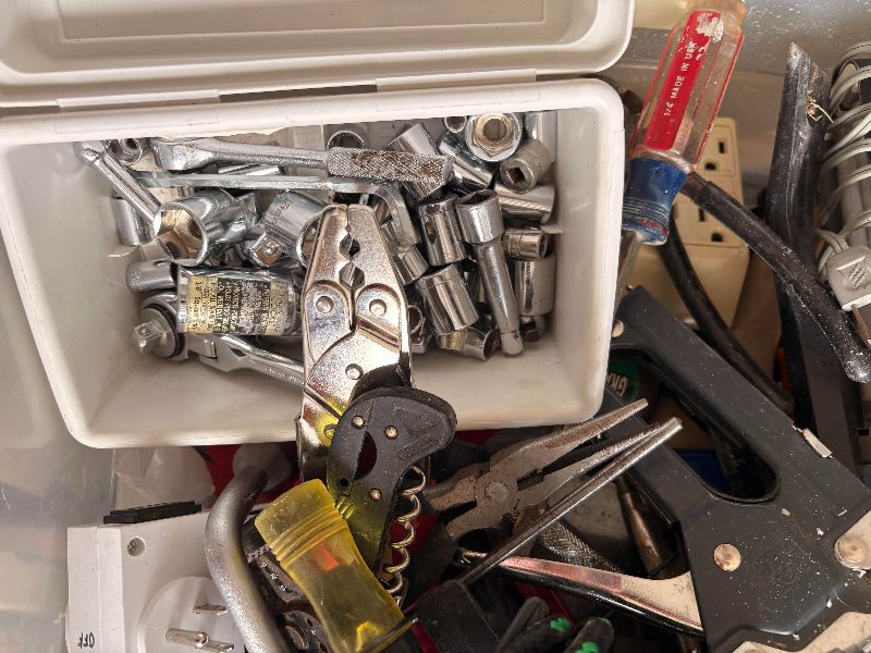 Photo 1 of CONTAINER OF TOOLS & ROPES