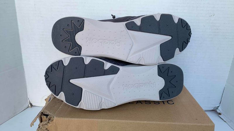 Photo 1 of MENS REEBOK RUNNING SHOES FURYLITE NEW WOVEN SIZE 9.5 WITH ORTHOPEDIC INSERTS
