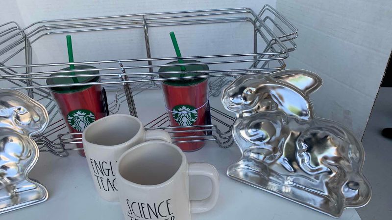 Photo 1 of COOKING ITEMS AND COFFEE CUPS