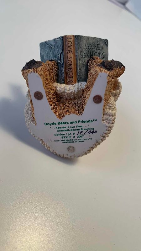 Photo 1 of VINTAGE 1993 BOYD BAR AND FRIENDS “WILSON WITH LOVE SONNETS”COLLECTIBLE, RESIN FIGURINE