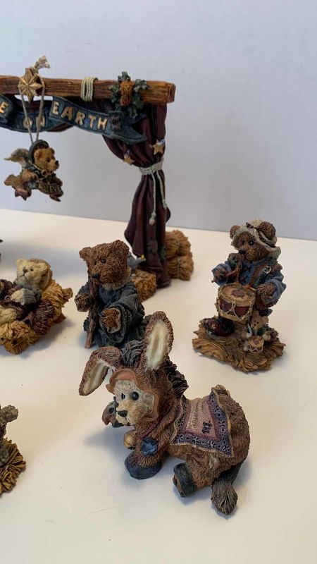 Photo 1 of BOYDS BEAR NATIVITY SCENE FIGURINES