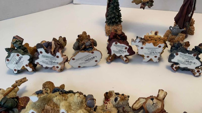 Photo 1 of BOYDS BEAR NATIVITY SCENE FIGURINES
