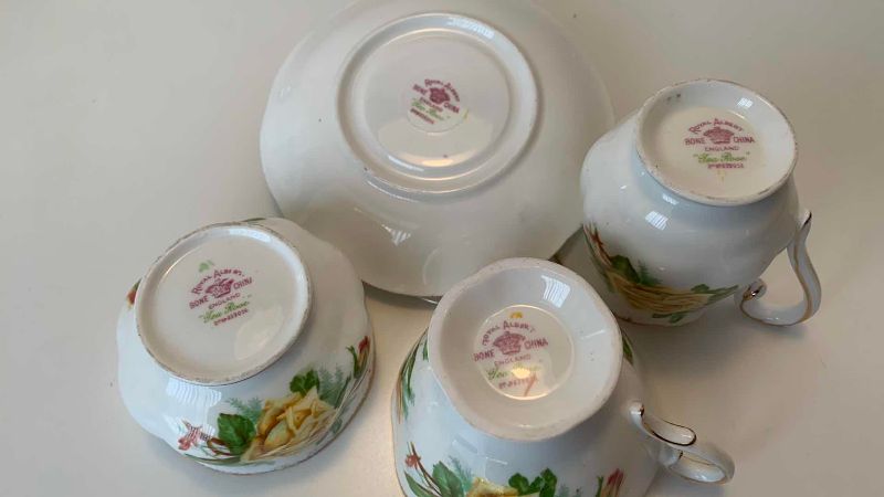 Photo 1 of ROYAL ALBERT T ROSE BONE CHINA TEACUP SET CREAM WITH CREAM AND SUGAR CONTAINERS