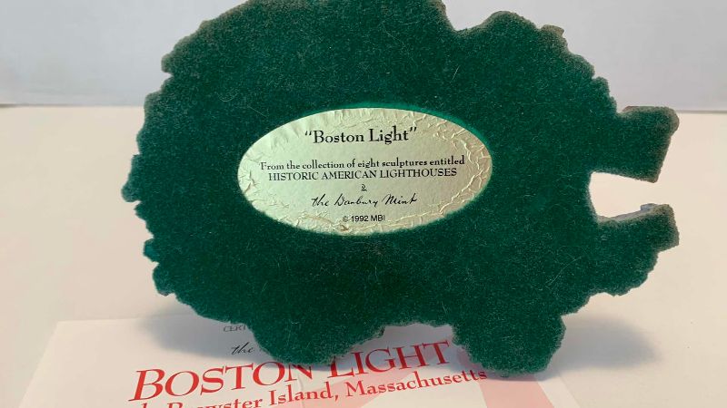 Photo 1 of DANBURY MINT BOSTON LIGHTHOUSE LITTLE BREWSTER ISLAND, MASSACHUSETTS