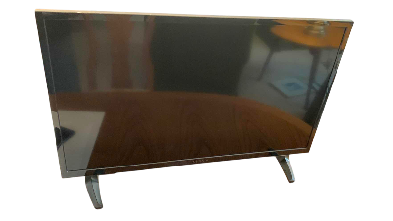 Photo 1 of INSIGNIA 32” LCD TELEVISION MODEL NS-32DF310NA19