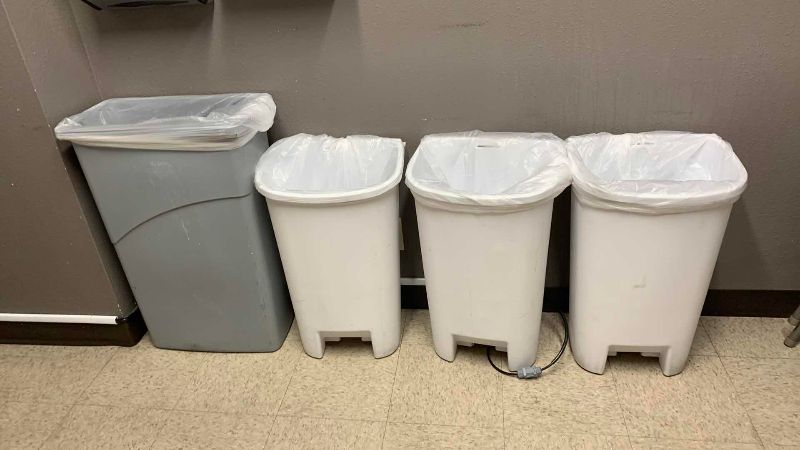 Photo 1 of GARBAGE CANS (4)