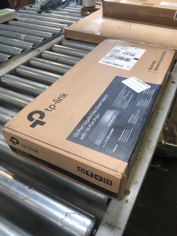 Photo 1 of TP-Link TL-SG1218MPE 16 Port Gigabit Switch Easy Smart Managed 16 PoE+ @250W, 2 non-PoE ports, 2 combo SFP slots 3 Year Manufacturer Warranty QoS, Vlan, IGMP & LAG, Free Expert Help