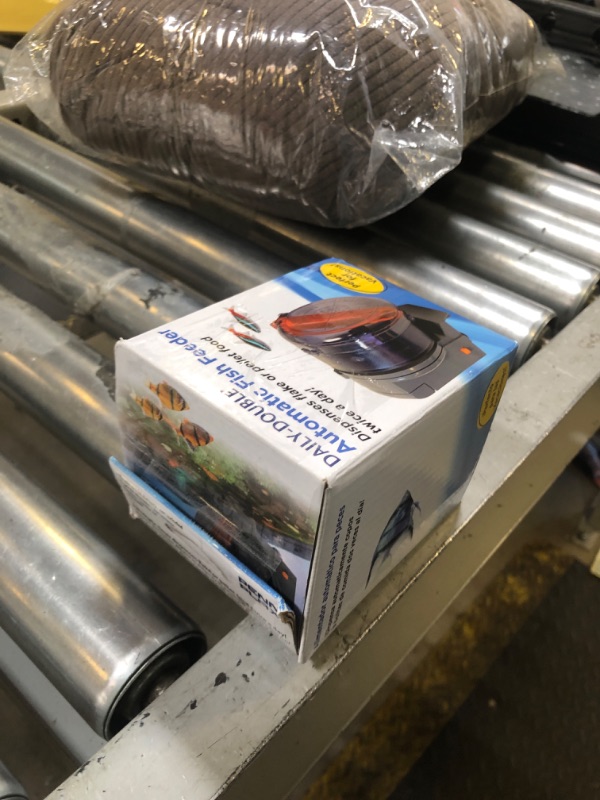 Photo 1 of Penn-Plax Daily-Double Automatic Fish Feeder for Aquariums – Perfect for Vacations, Holidays, and Weekend Travel (DDAF5)