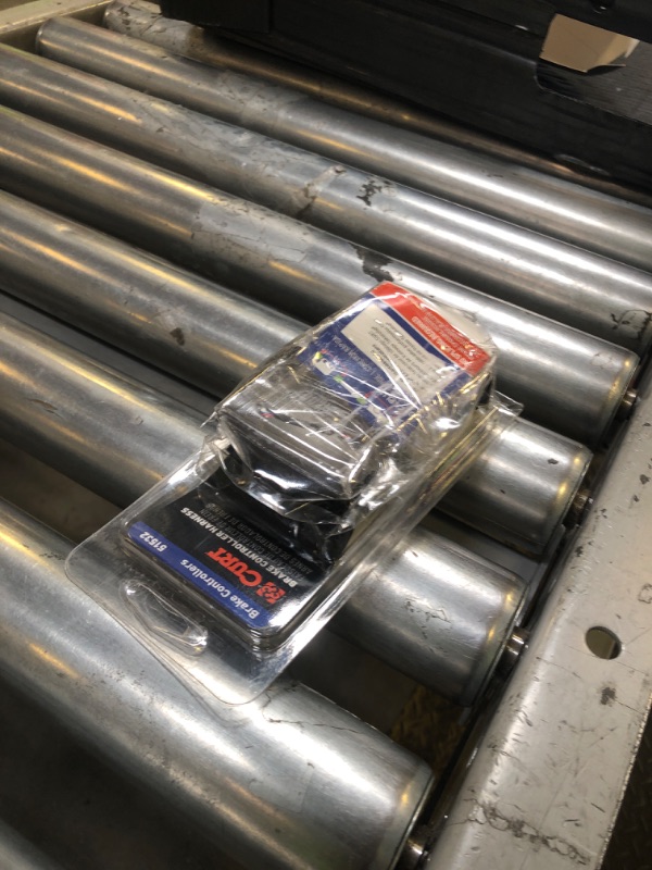 Photo 1 of BKDK CURT 51532 Competitor-Brake-Controller-to-CURT-Harness Adapter