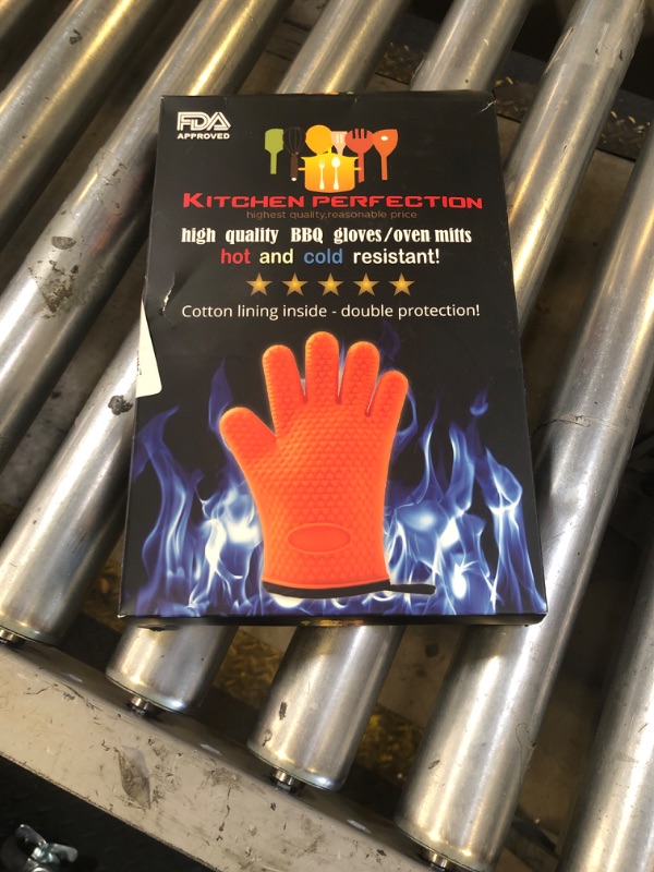 Photo 1 of KITCHEN PERFECTION Silicone Smoker Oven Gloves -Extreme Heat Resistant BBQ Gloves -Handle Hot Food Right on Your Smoker Grill Fryer Pit|Waterproof Oven Mitts Grill Gloves |Superior Value Set+3 Bonuses