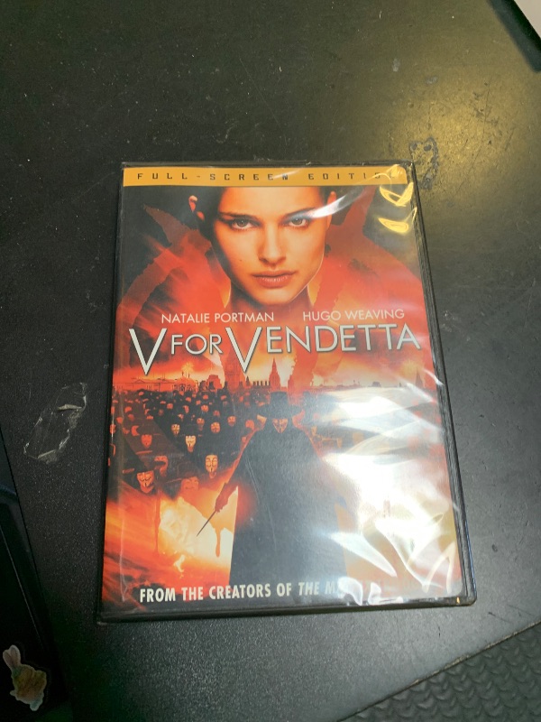 Photo 1 of V for Vendetta (Full Screen Edition)